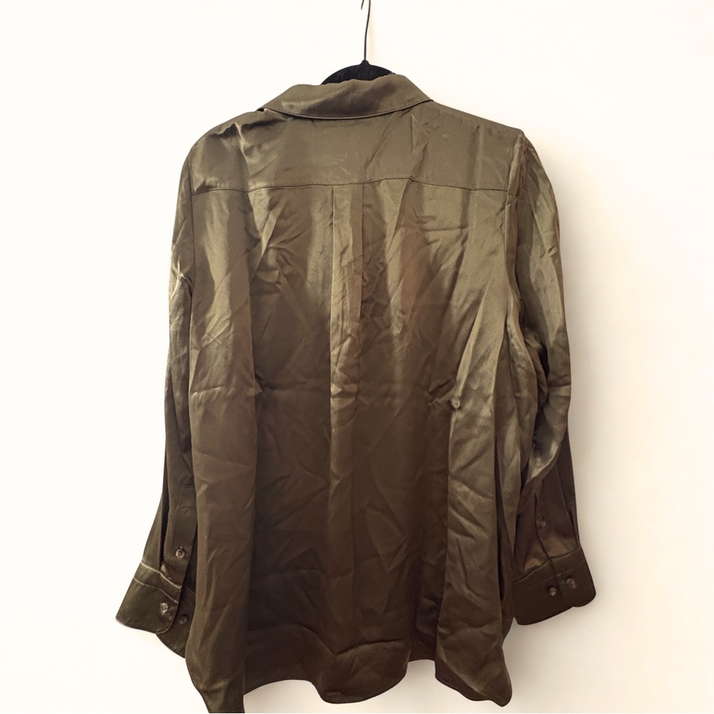 Silk Olive Green Blouse - Banana Republic NWT - Picture 4 of 4
